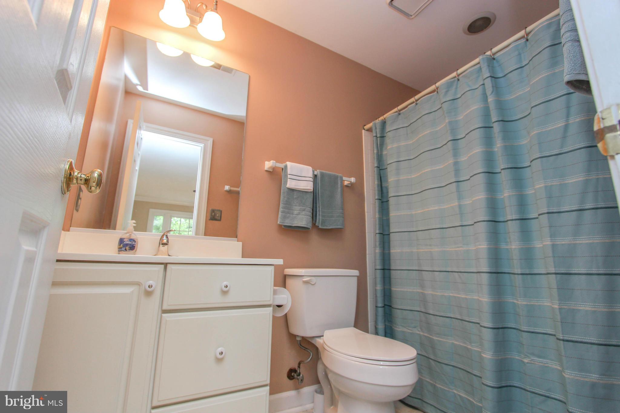 LIFESTYLE AT SULLY STATION - Residential