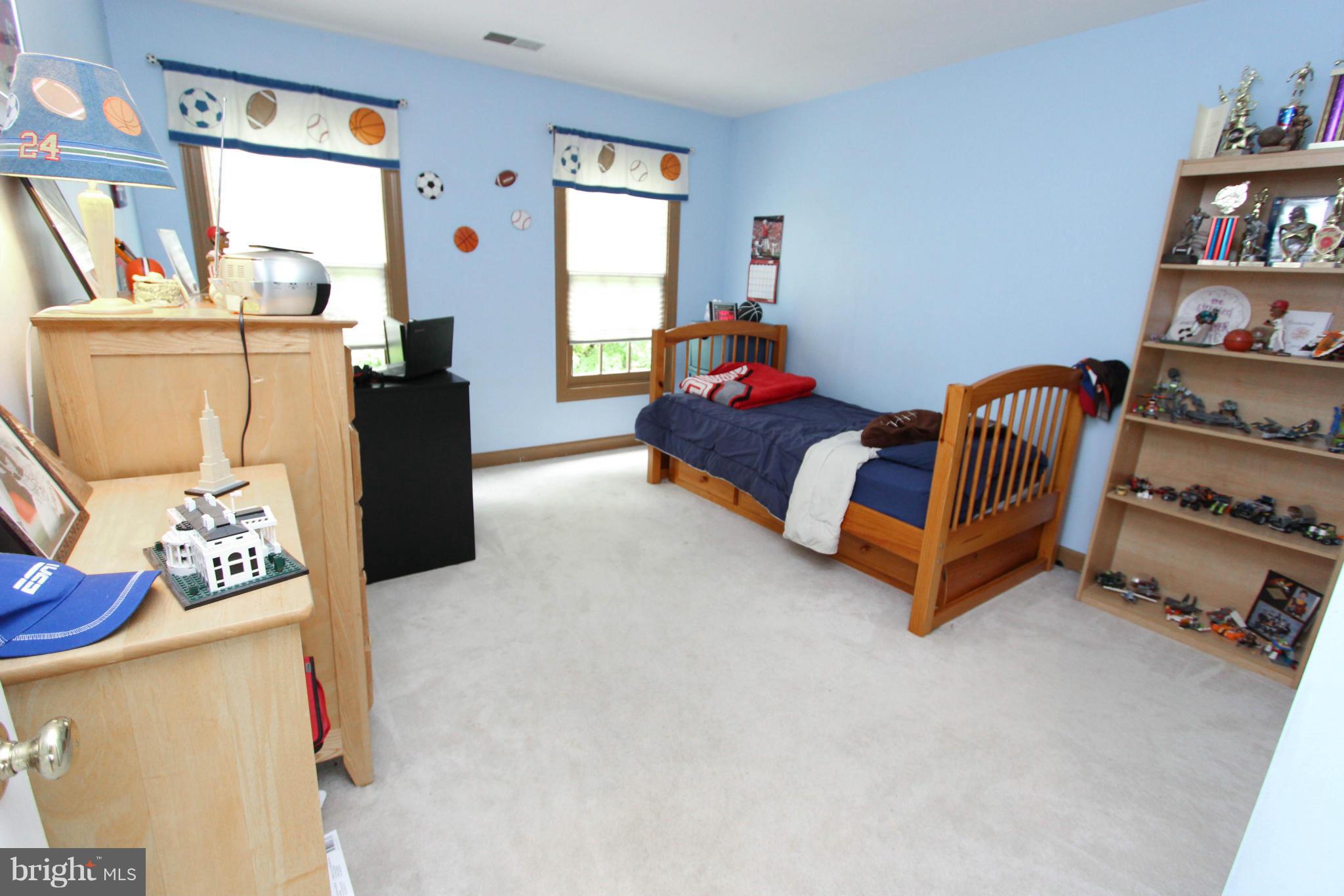 LIFESTYLE AT SULLY STATION - Residential