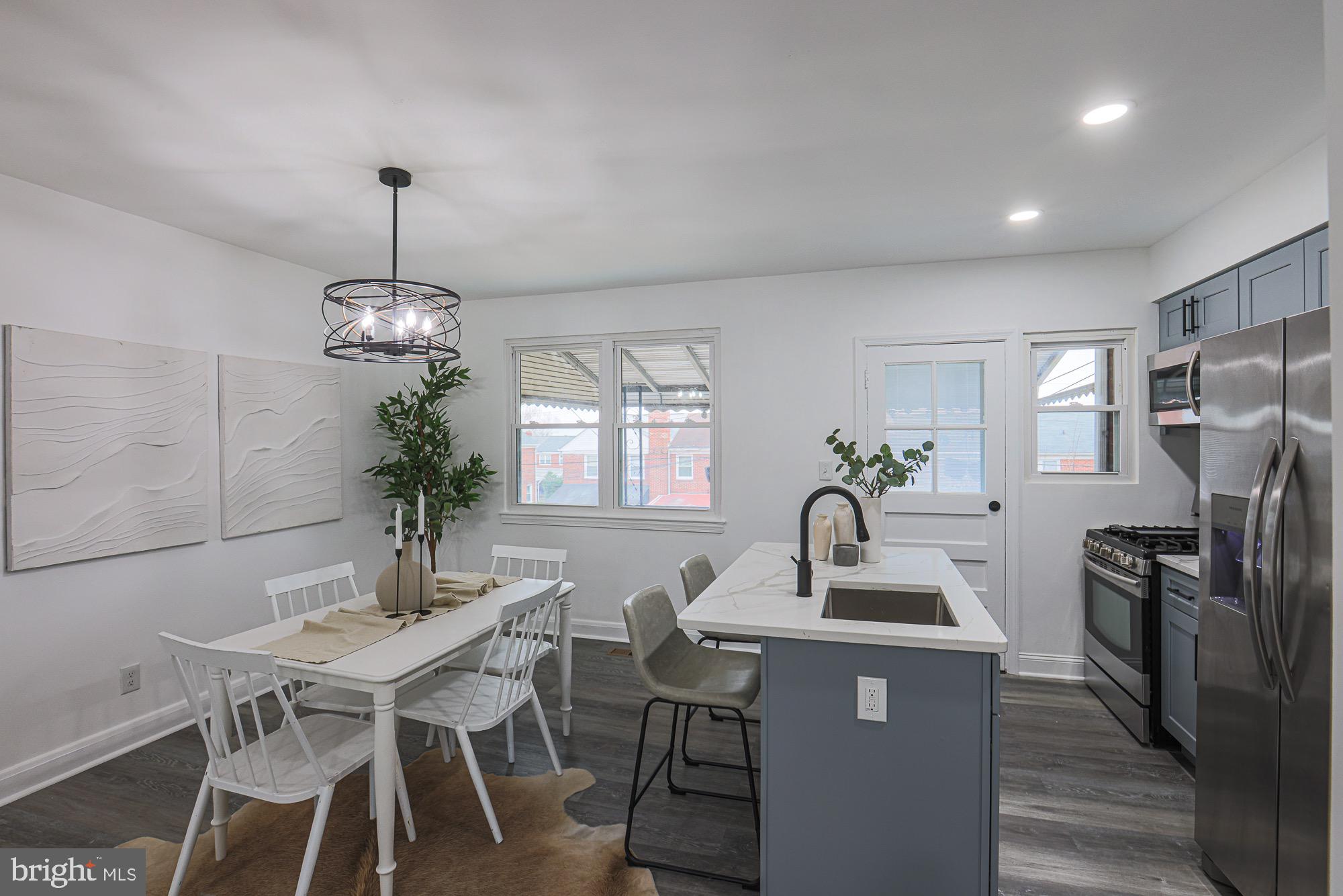 RAMBLEWOOD - Residential