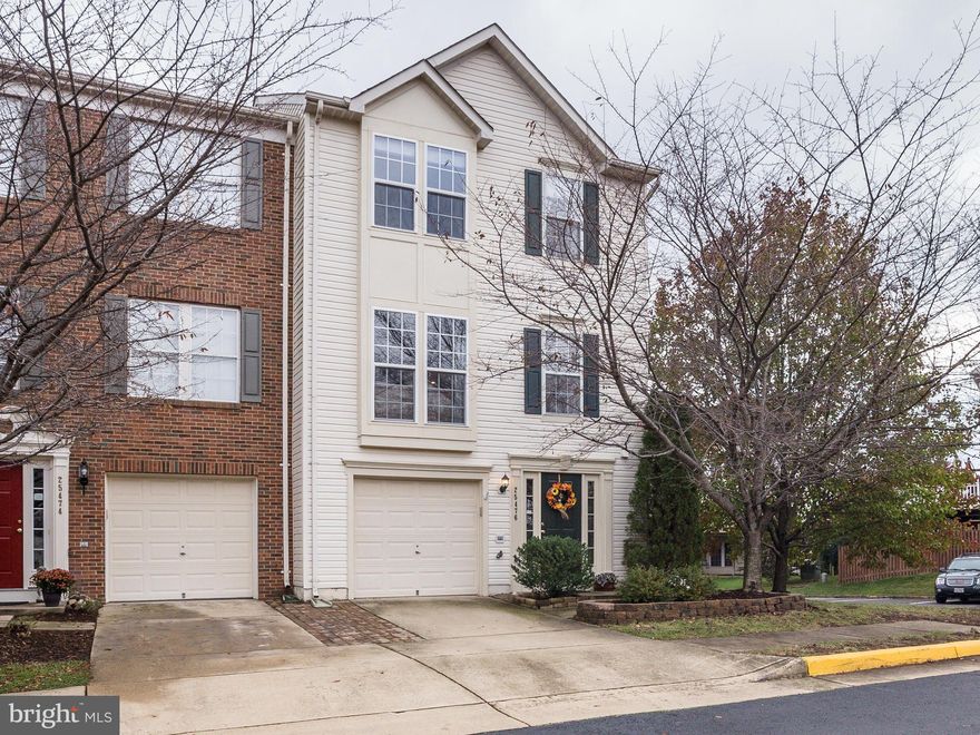 Large end-unit TH w/garage and bump-outs on all 3 lvls. Newly updated master bath. Stunning eat-in kitchen w/granite, SS appliances & recessed lights. Open floor plan w/lots of natural light. New patio & composite deck w/stairs to fenced backyard. Large bedrooms. Newer HVAC & water heater. Brand new carpet. Community offers access to 4 pools, ample parks, playgrounds & fitness track.