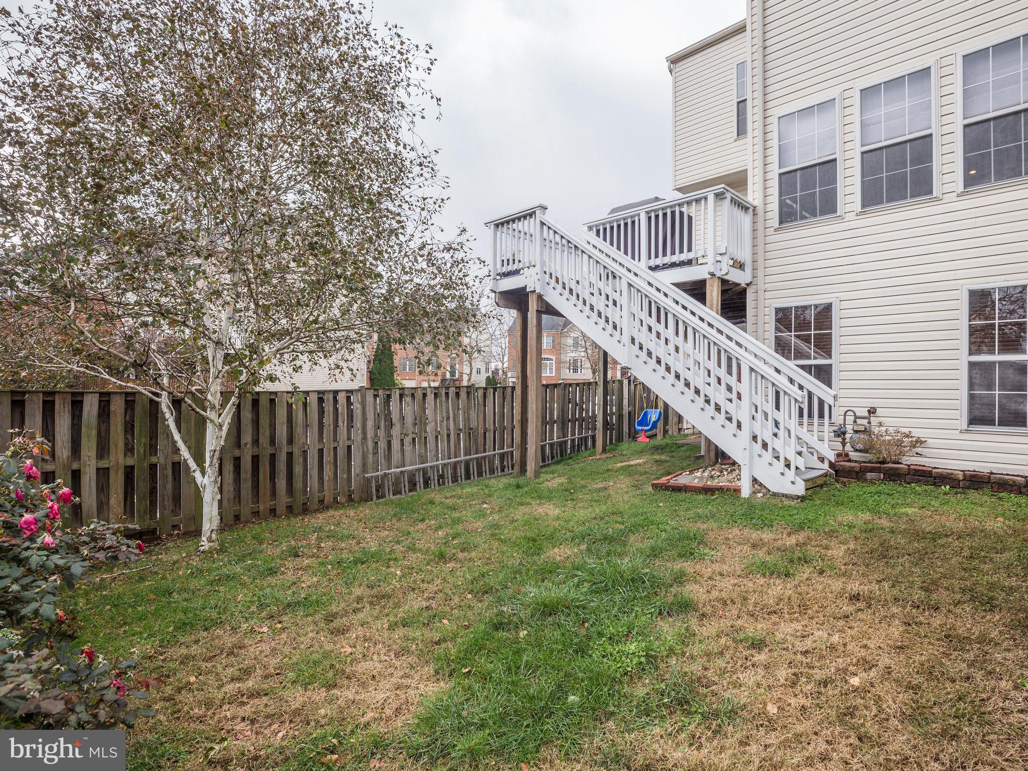 SOUTH RIDING - Residential