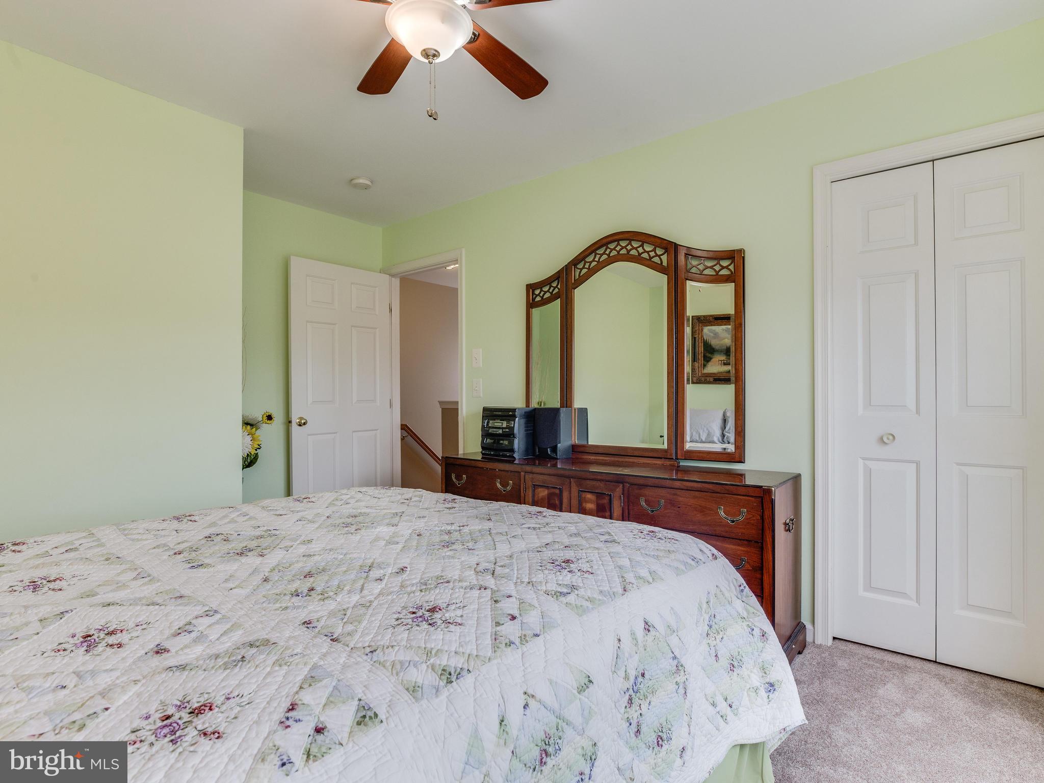 SOUTH RIDING - Residential