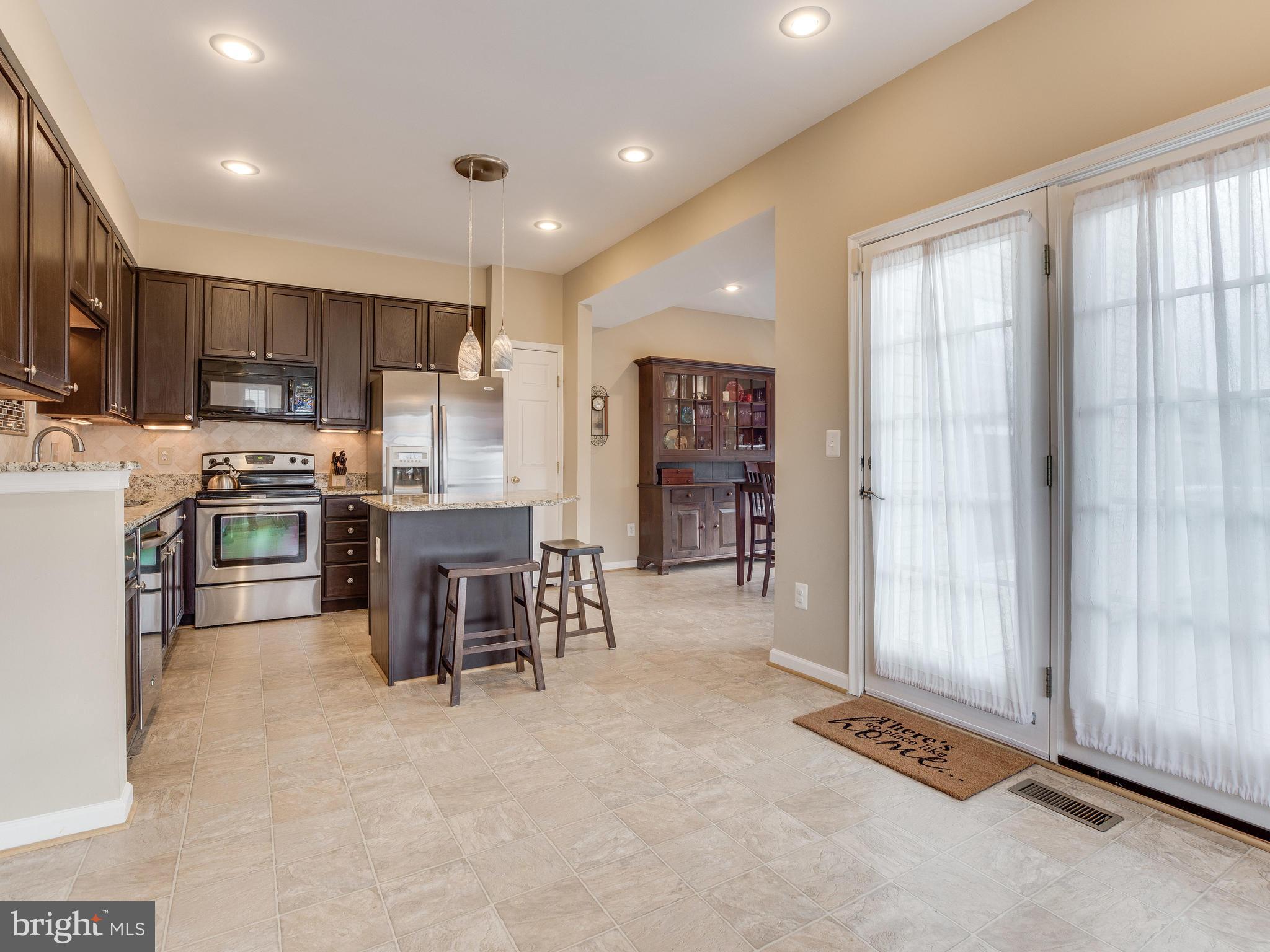 SOUTH RIDING - Residential