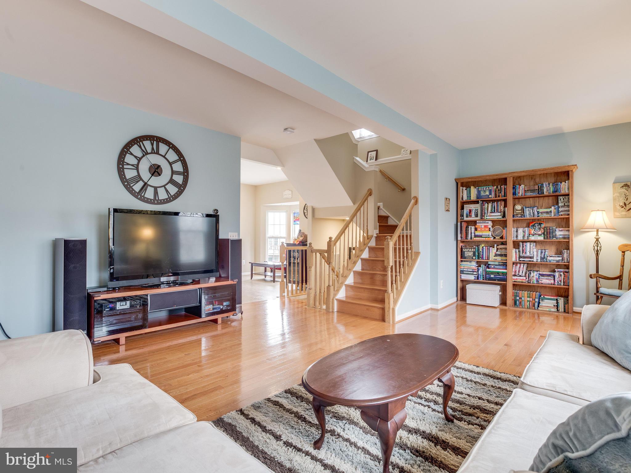 SOUTH RIDING - Residential