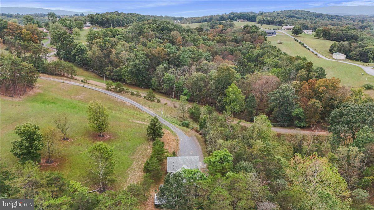 PIOUS RIDGE - Residential Lease