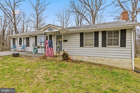 Homes For Sale - 11910 Warner Road<br/> KEYMAR, MD 21757