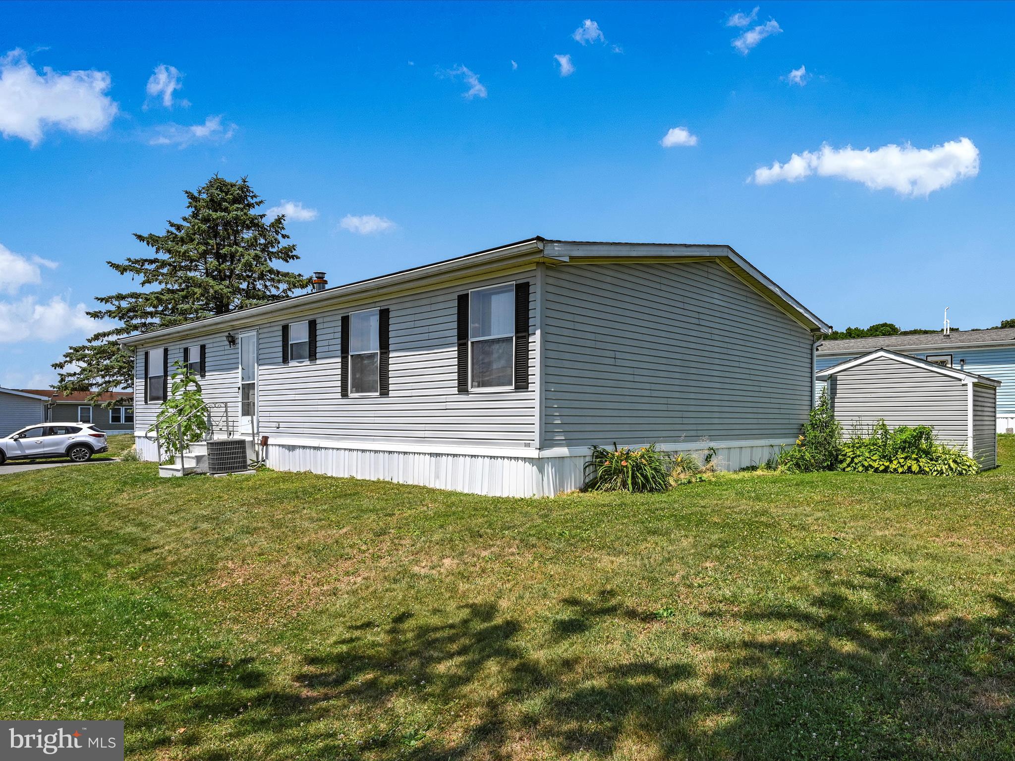 SUNSET ESTATES MHP - Residential