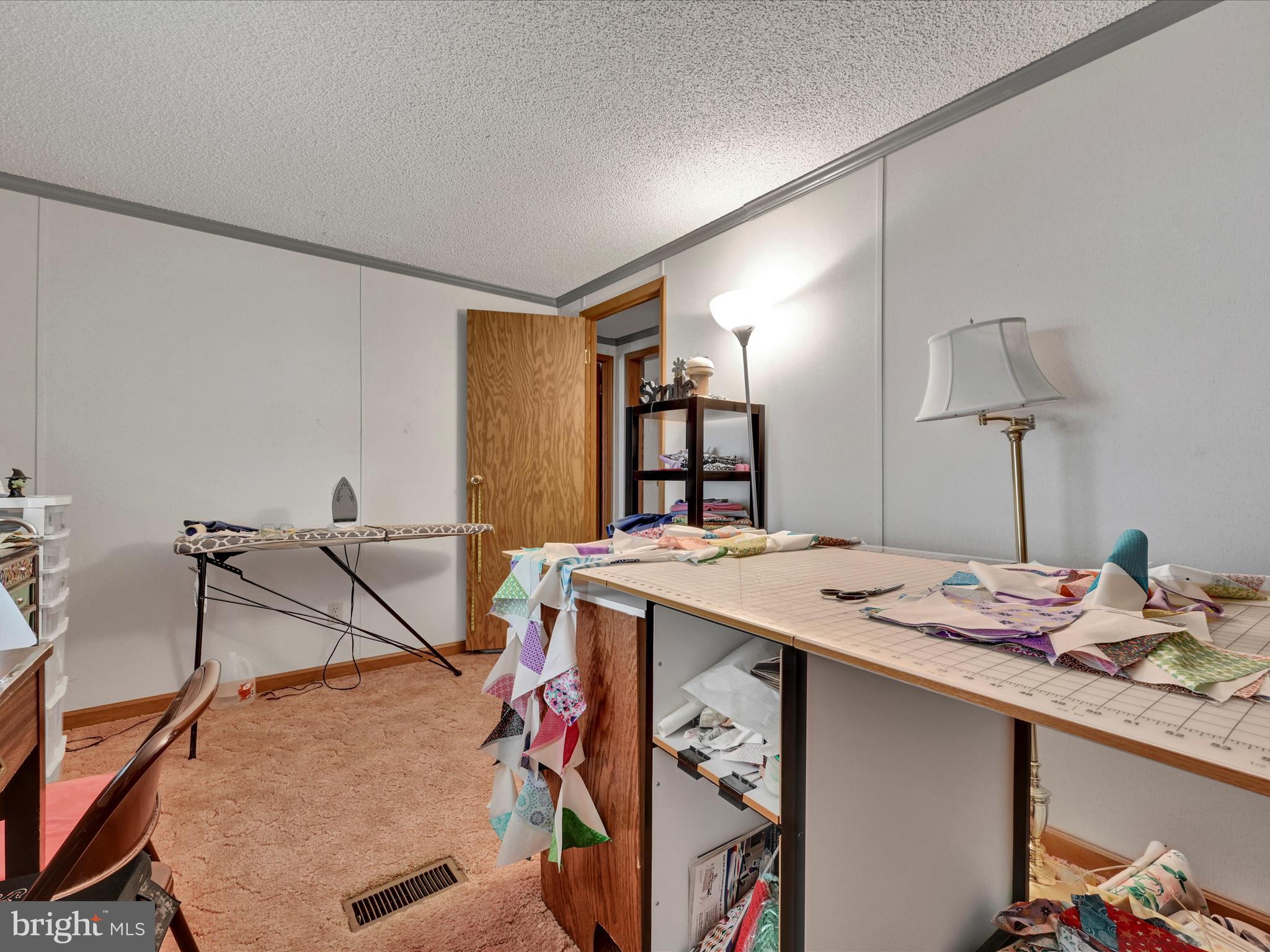 SUNSET ESTATES MHP - Residential