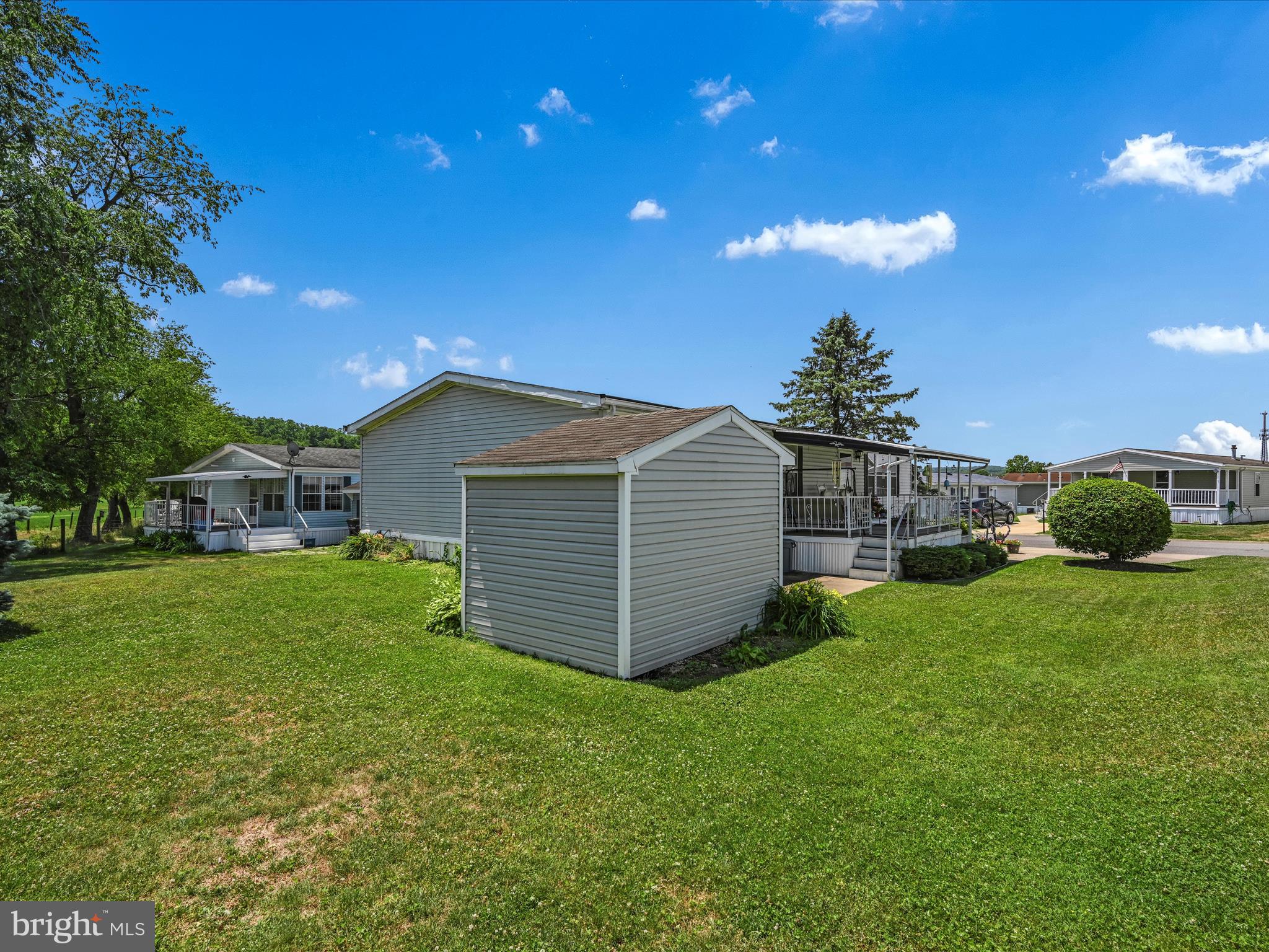 SUNSET ESTATES MHP - Residential