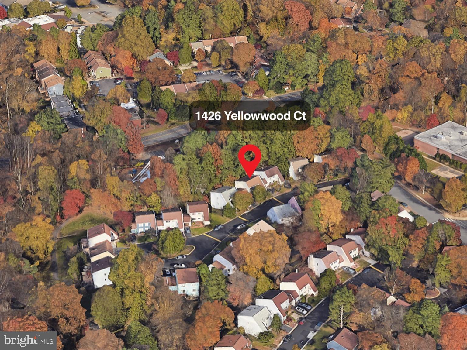 1426 YELLOWWOOD COURT