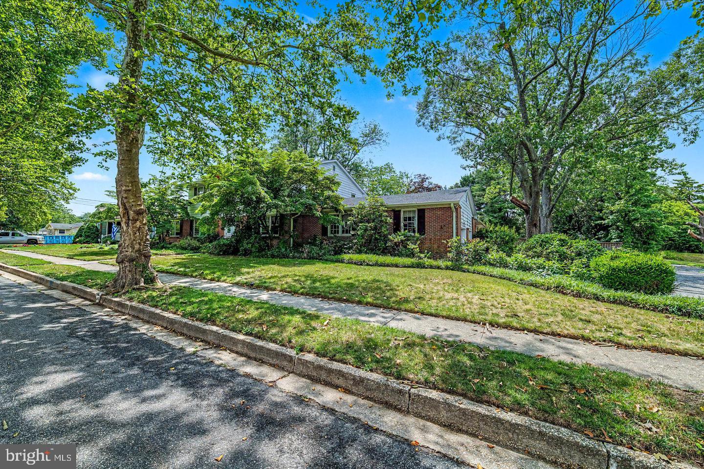 30 EVELYN AVENUE