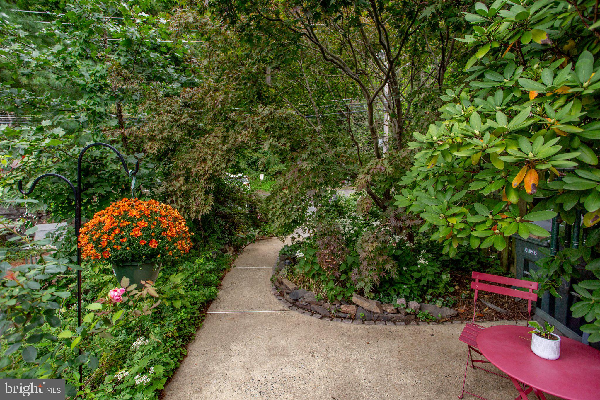 28 BRUNSWICK AVENUE