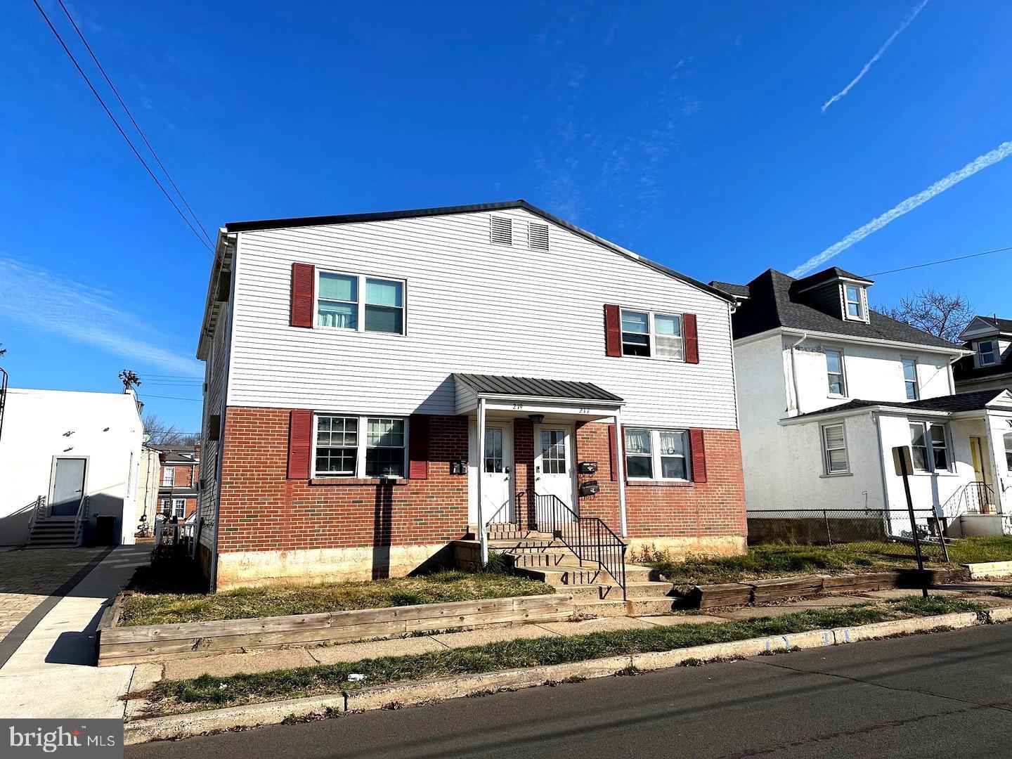 2 bedroom, 1 bath apartment for rent in Lansdale! Walking distance to the train station! New kitchen and appliances! First, last and security due at lease signing. No pets.