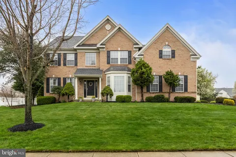 10 Cottonwood Drive, Lumberton, NJ MLS: NJBL2083758