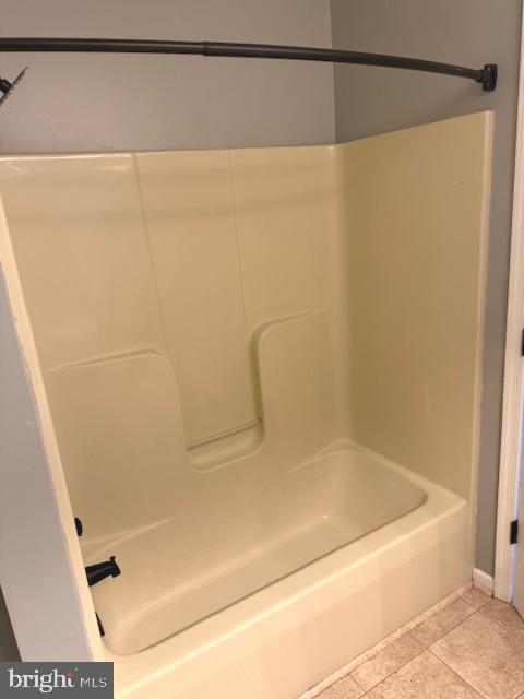 CROSSWINDS - Residential Lease