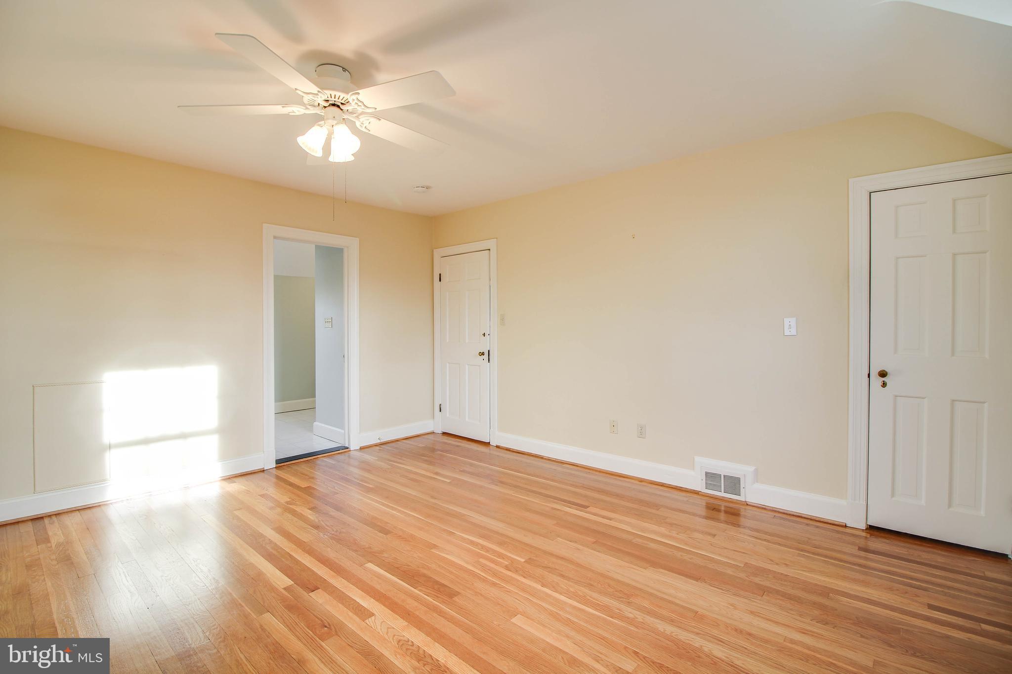 OLD CATONSVILLE - Residential