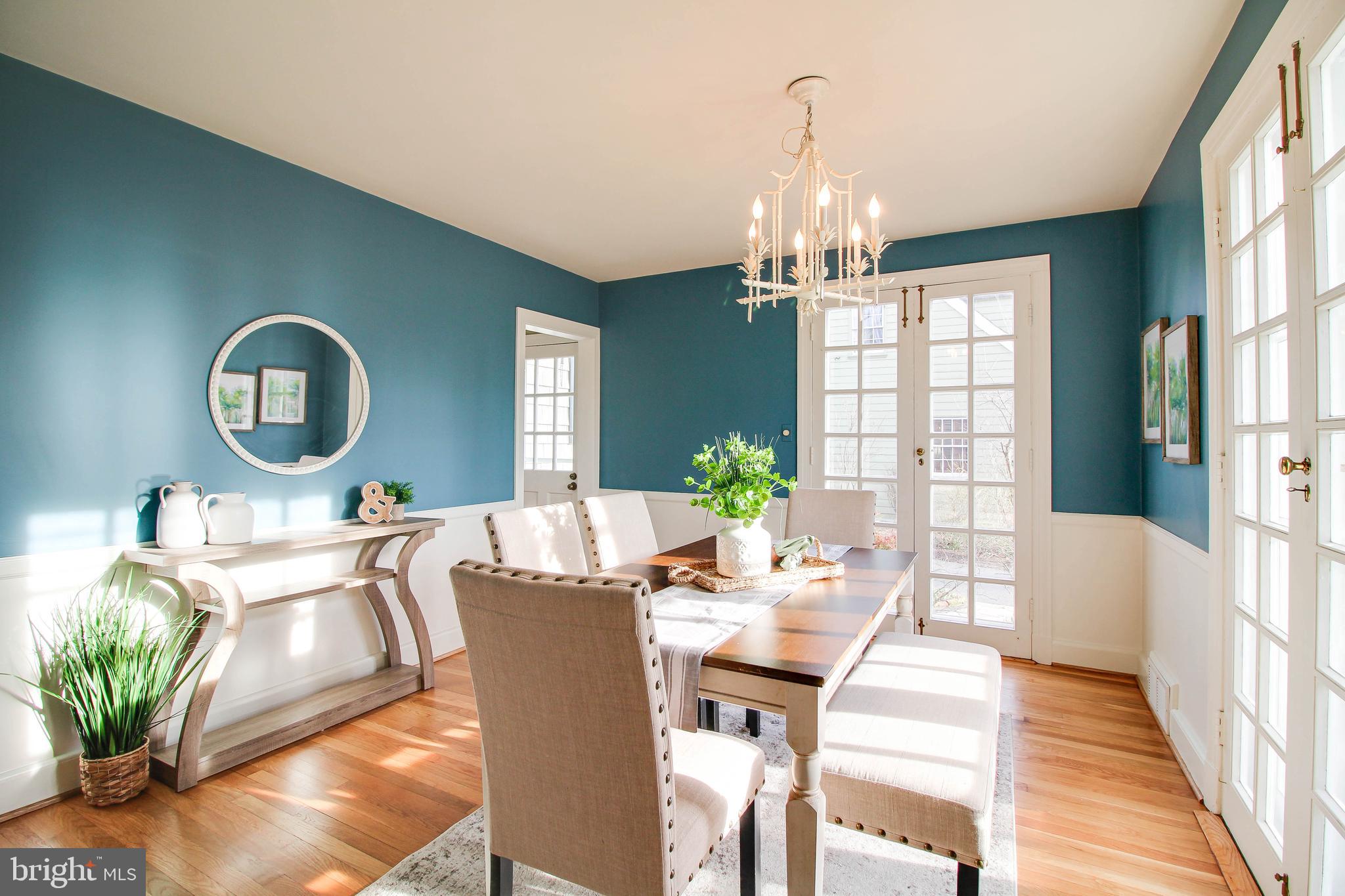 OLD CATONSVILLE - Residential