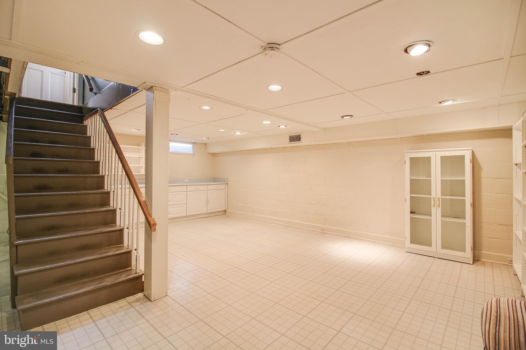 OLD CATONSVILLE - Residential