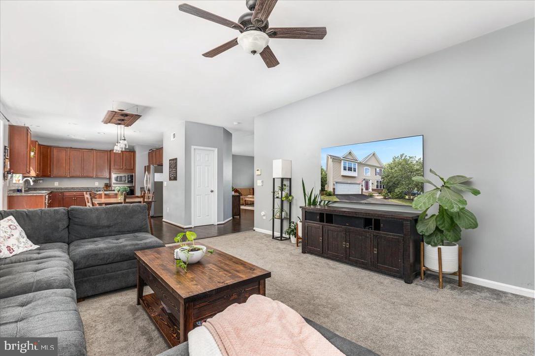 HOPEWELLS LANDING - Residential