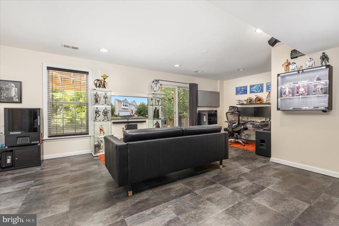 HOPEWELLS LANDING - Residential