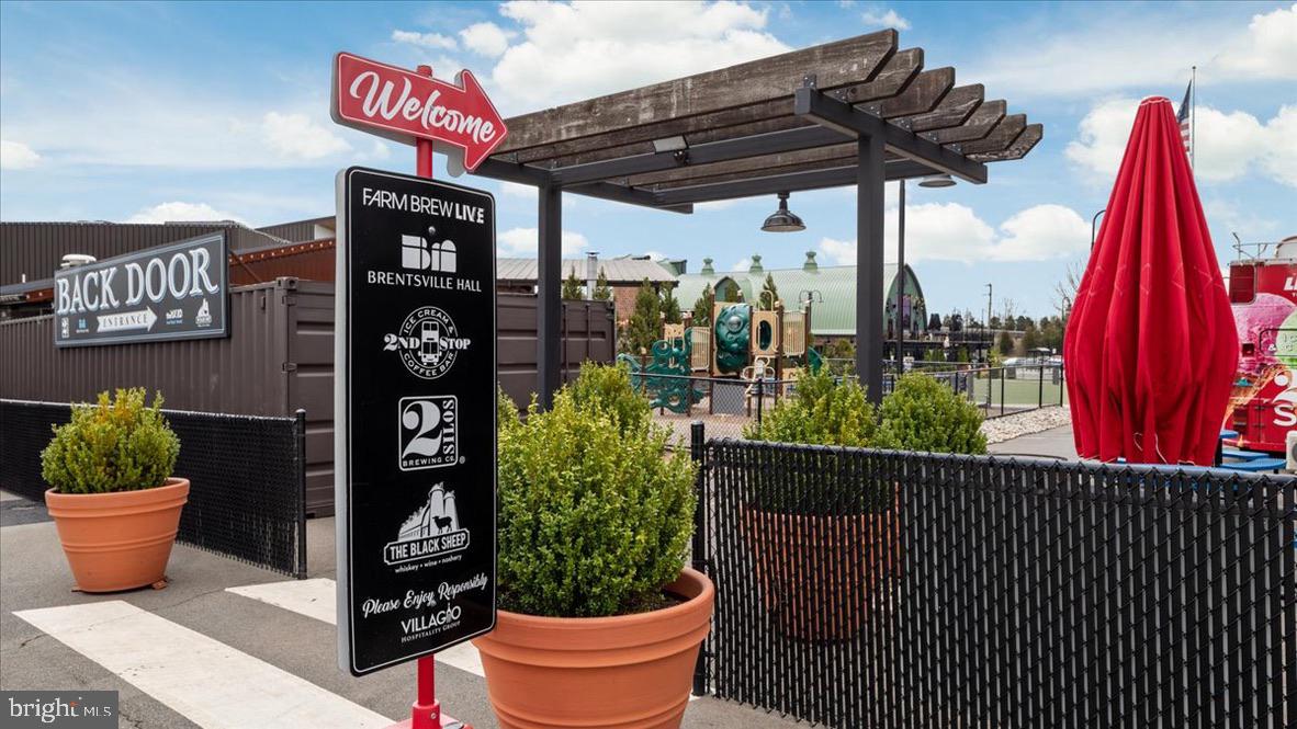 HOPEWELLS LANDING - Residential