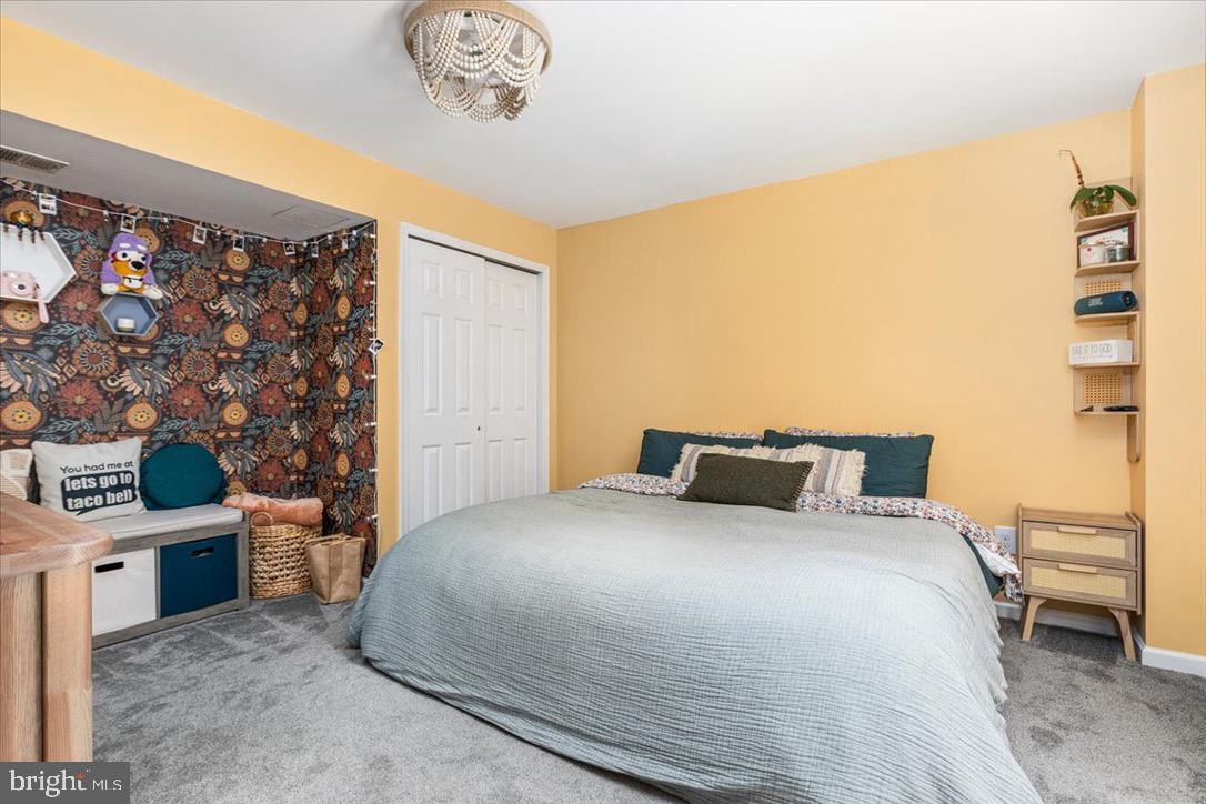 HOPEWELLS LANDING - Residential