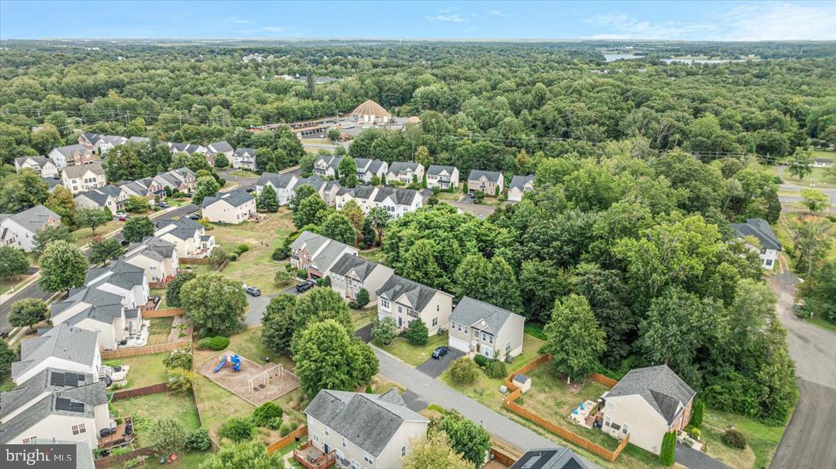 HOPEWELLS LANDING - Residential