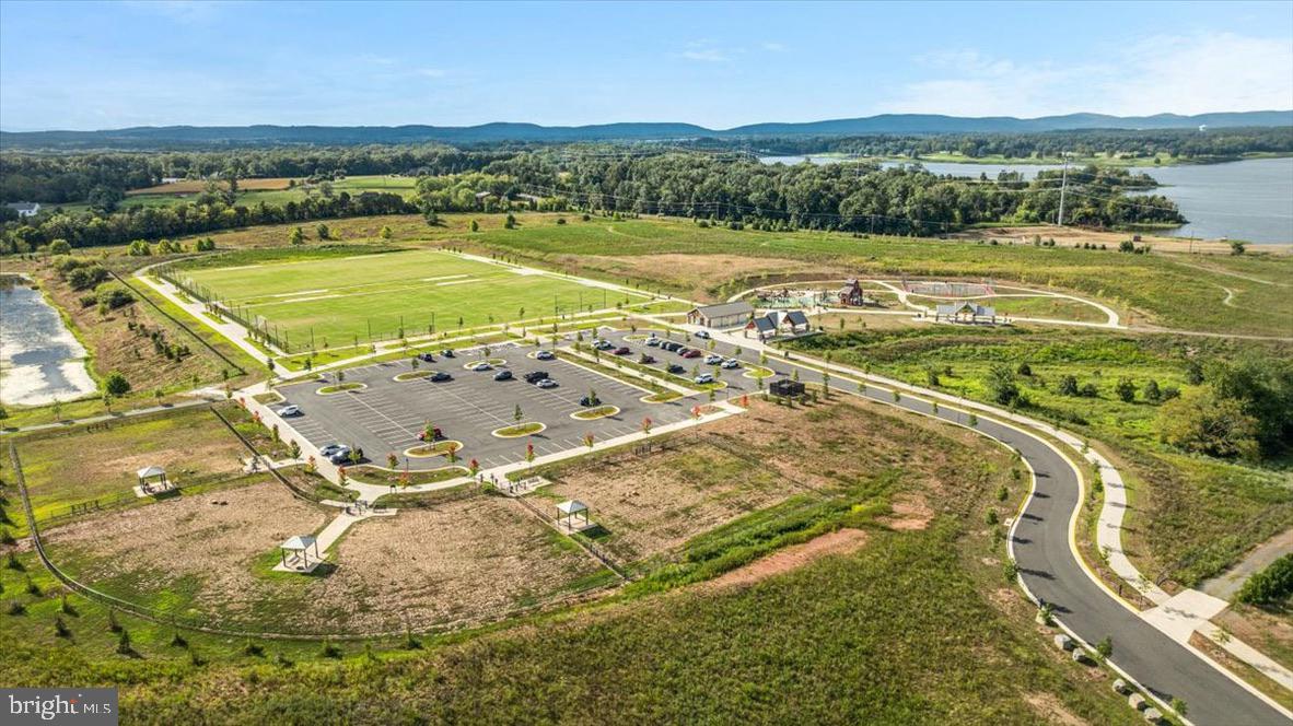 HOPEWELLS LANDING - Residential