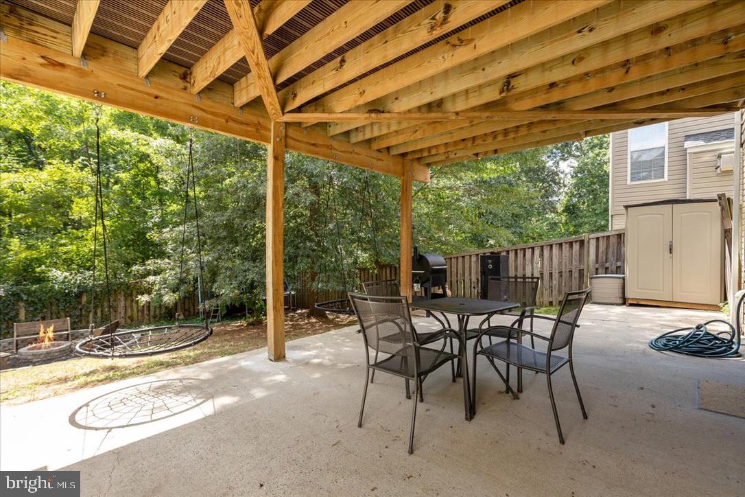 HOPEWELLS LANDING - Residential