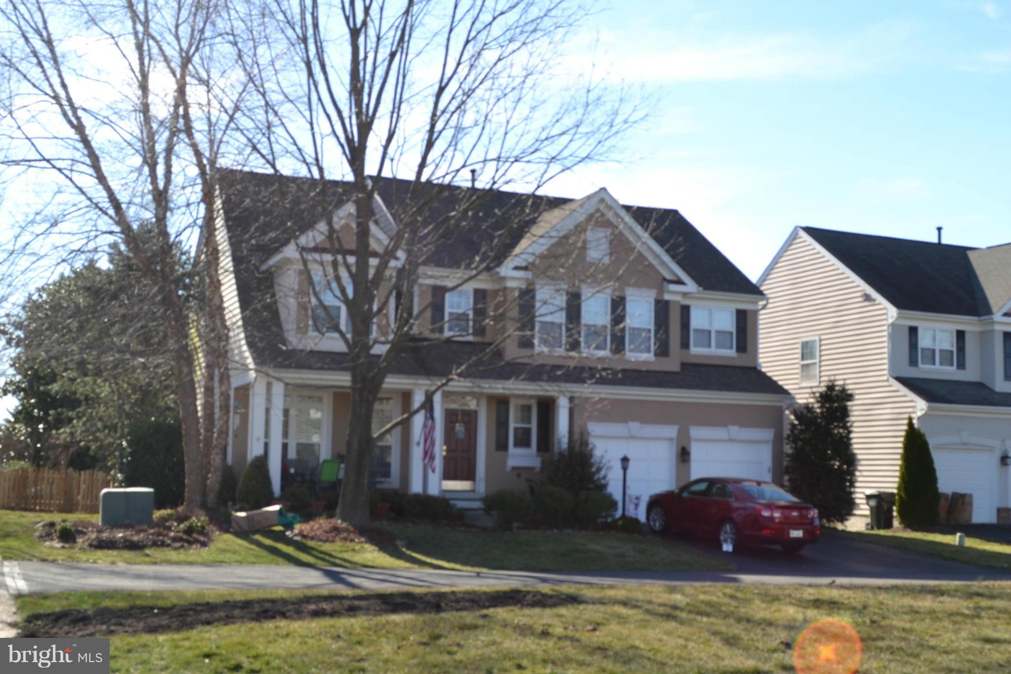 SOUTH RIDING - Residential