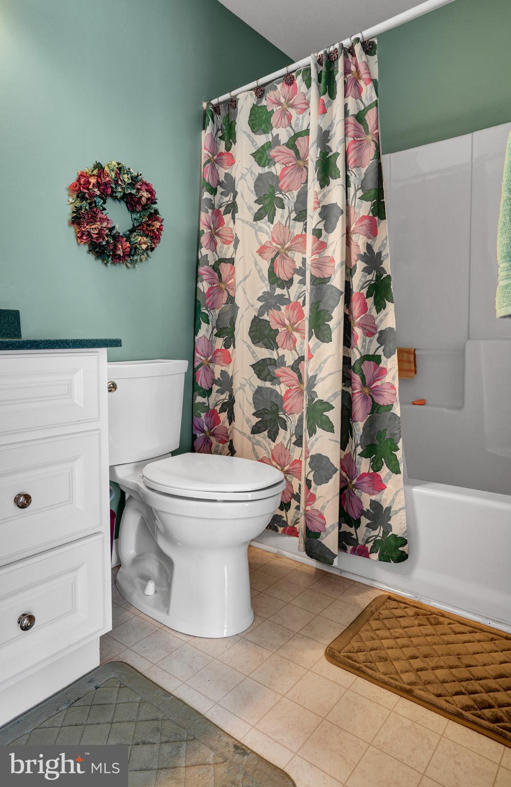 VALLEY CROSSING - Residential