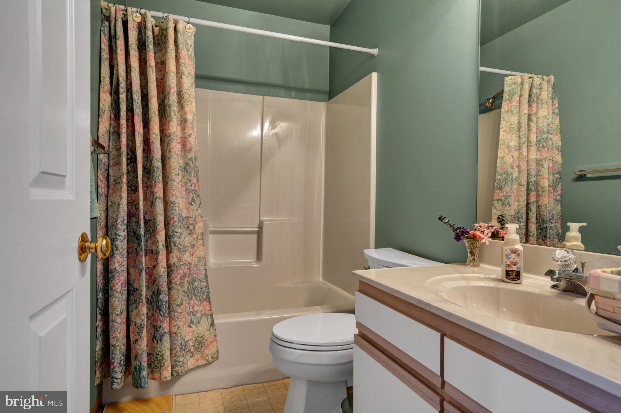 VALLEY CROSSING - Residential