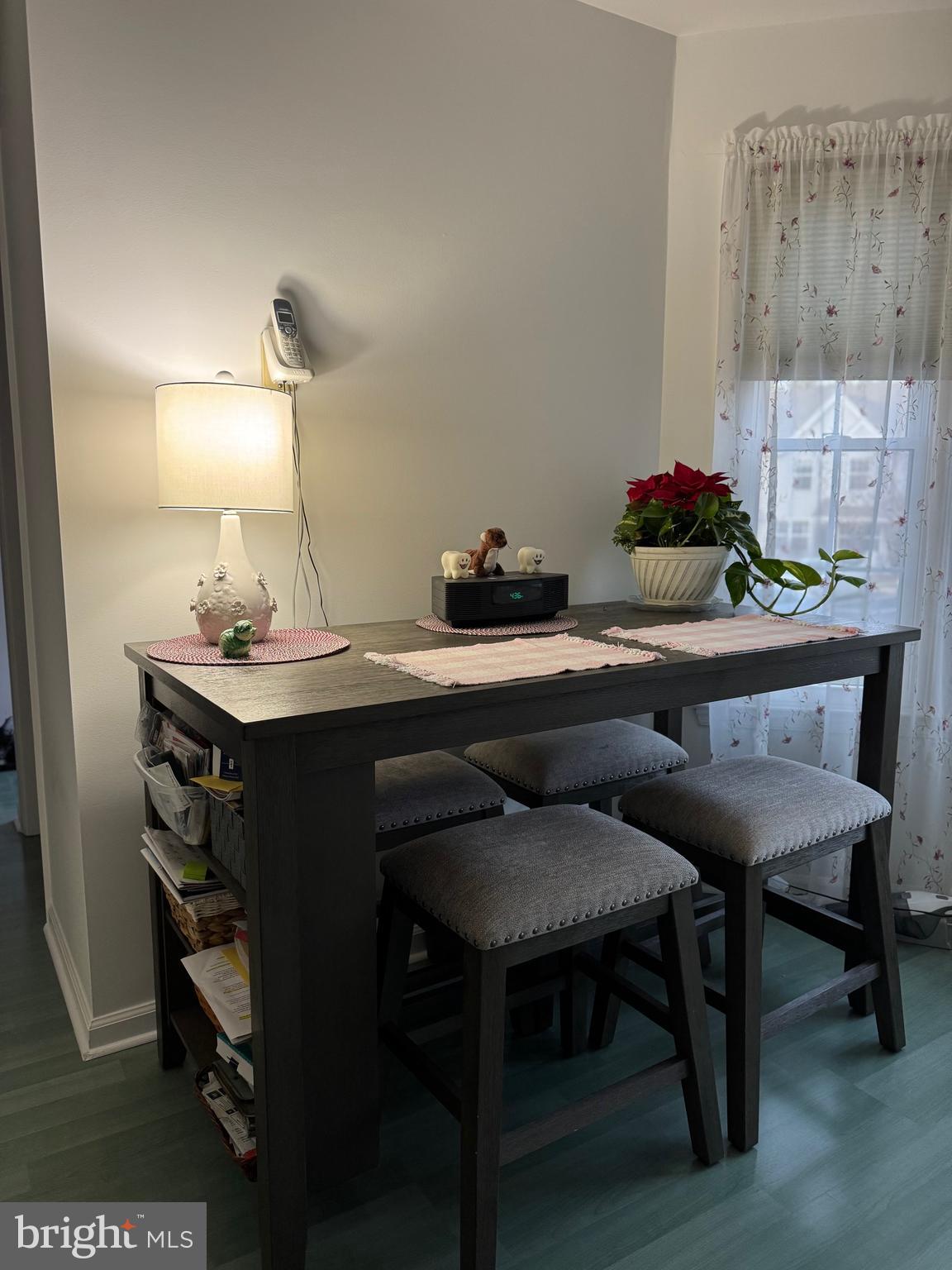 VALLEY CROSSING - Residential