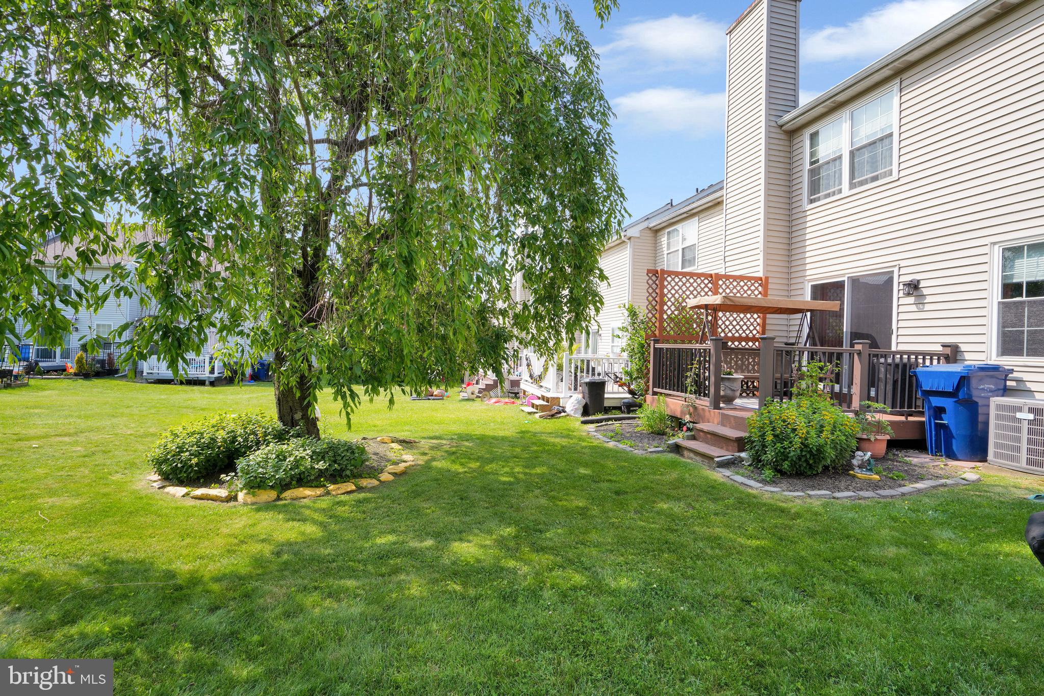 VALLEY CROSSING - Residential