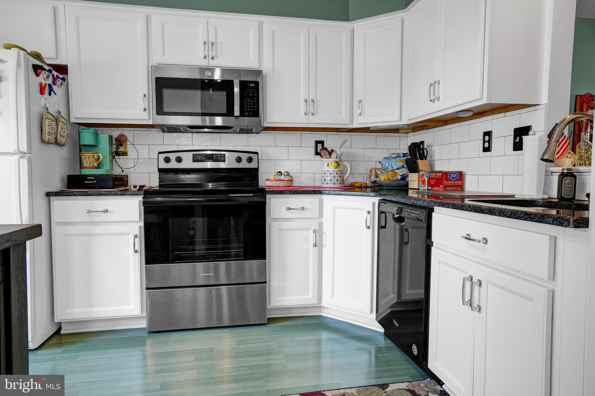 VALLEY CROSSING - Residential