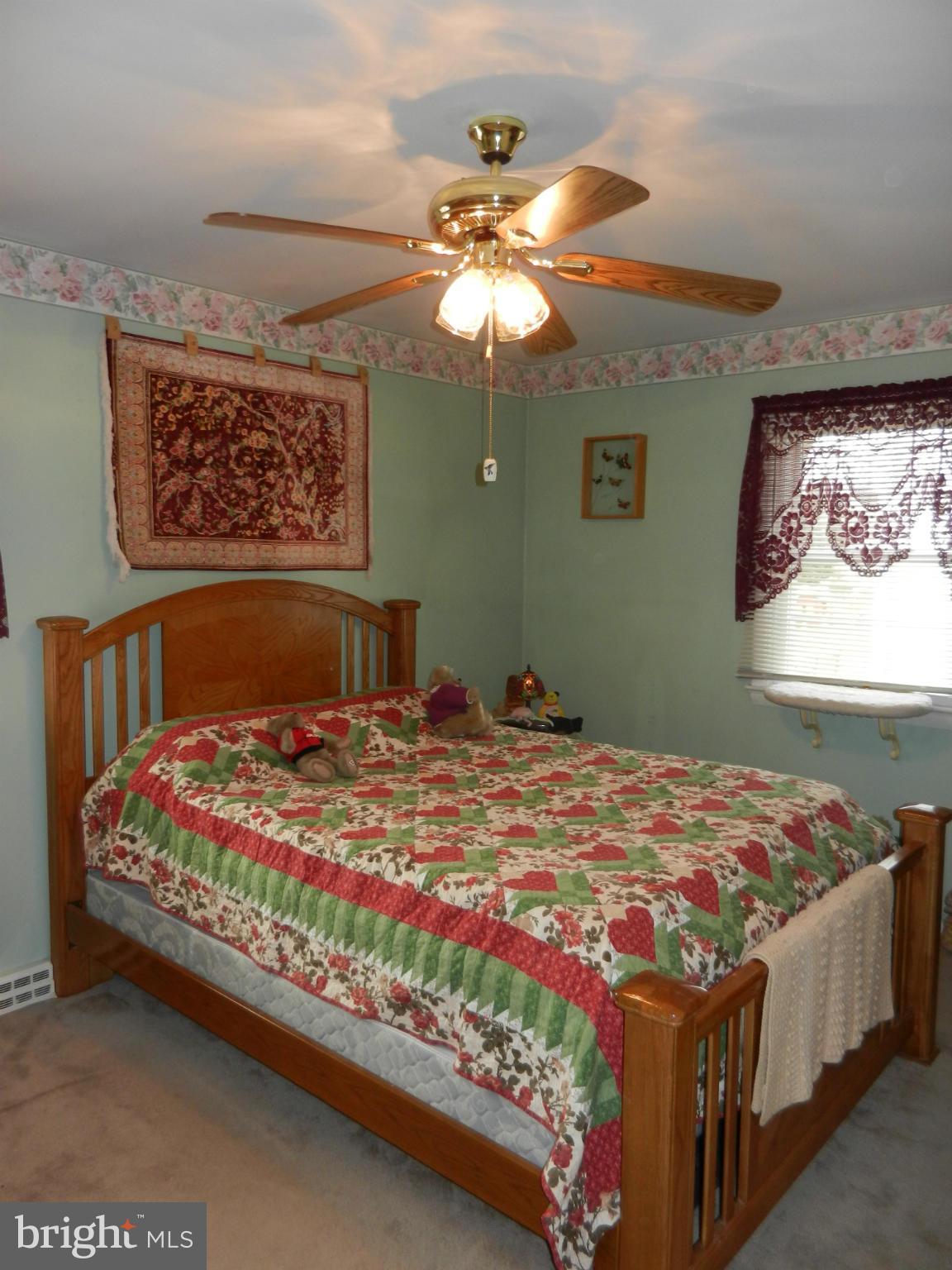 NORTH INDIAN HEAD ESTATES - Residential