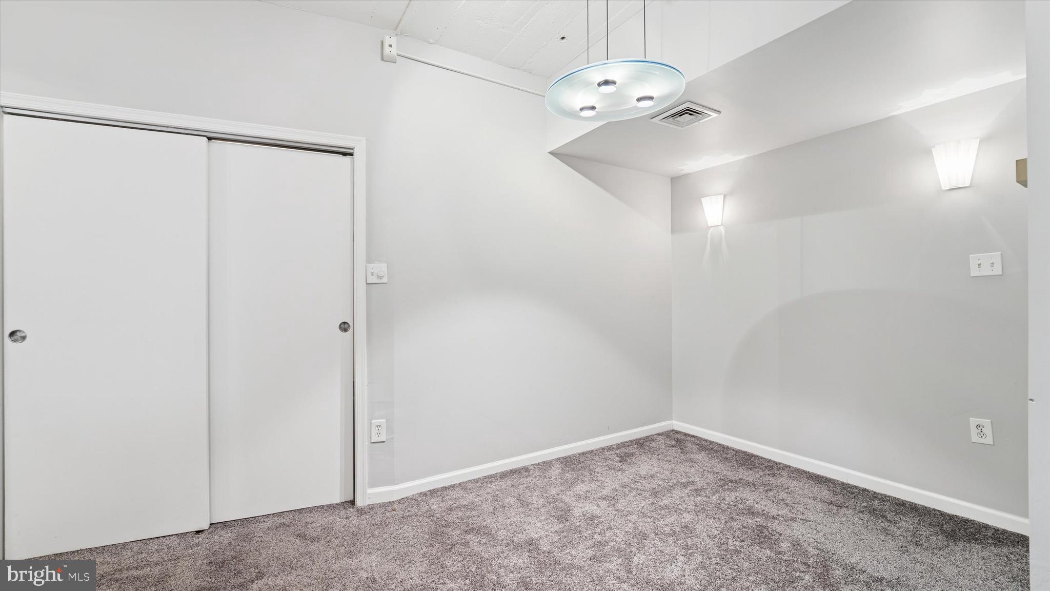 OLD CITY - Residential