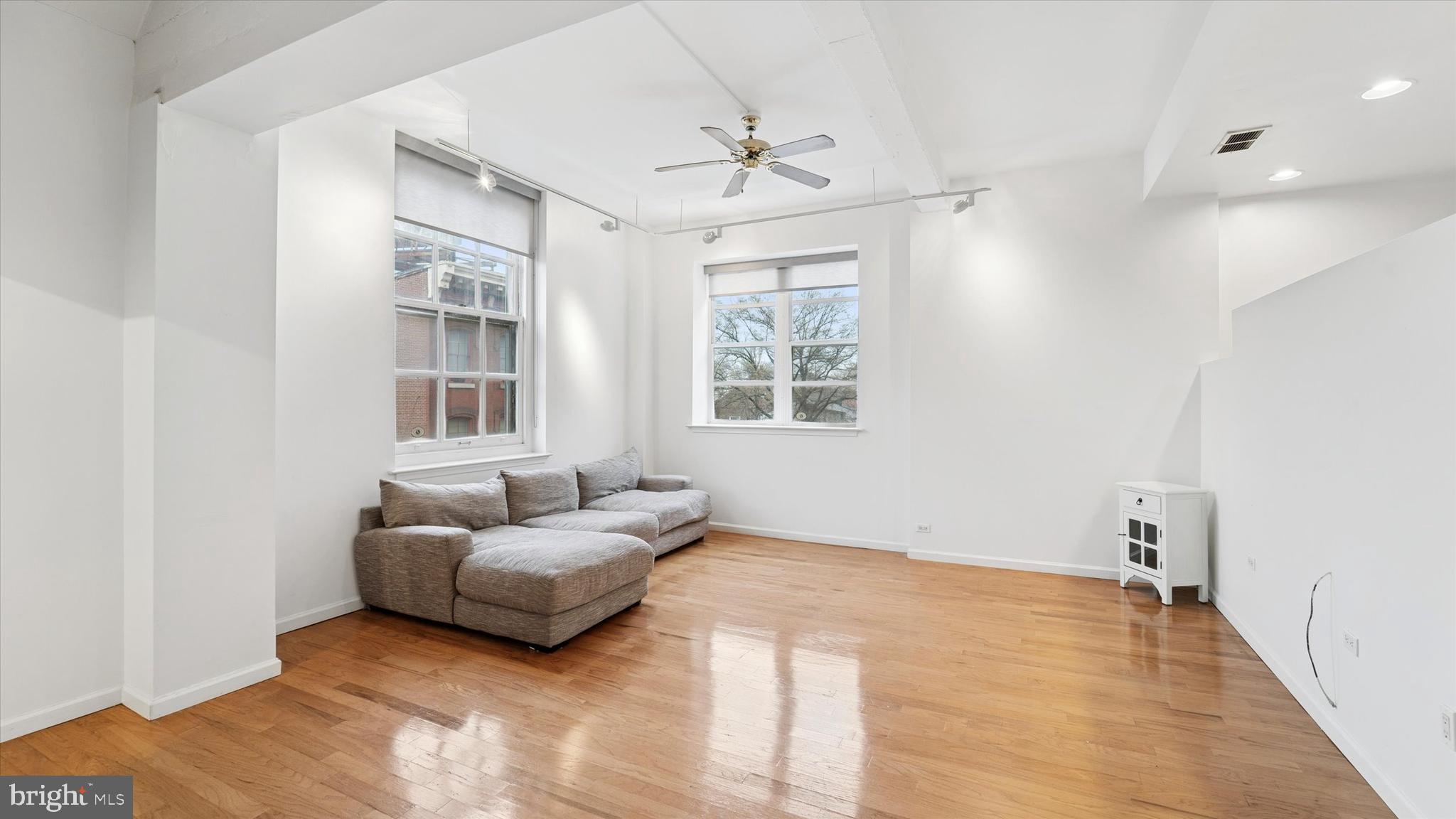 OLD CITY - Residential