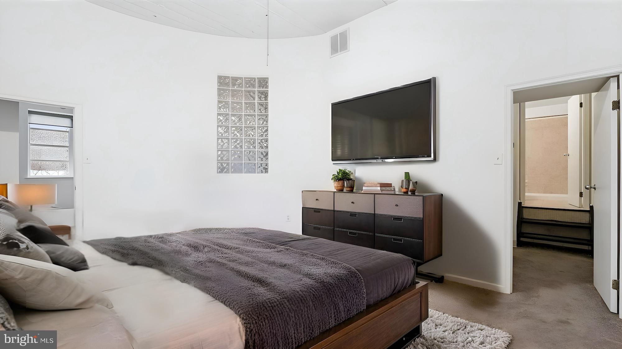 OLD CITY - Residential