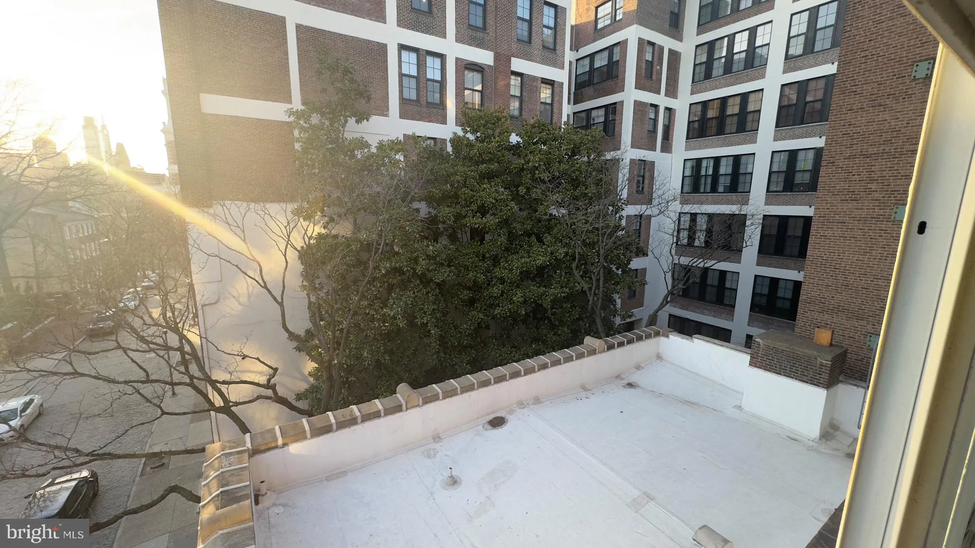 Philadelphia, Pennsylvania 19106, United States, 2 Bedrooms Bedrooms, ,2 BathroomsBathrooms,Residential,Active,92224