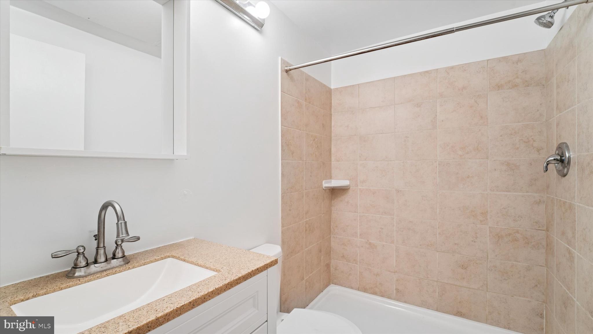 OLD CITY - Residential