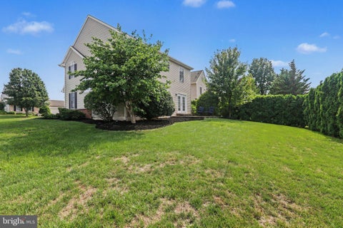 Homes For Sale - 470 Oak Lane<br/> PALMYRA, PA 17078