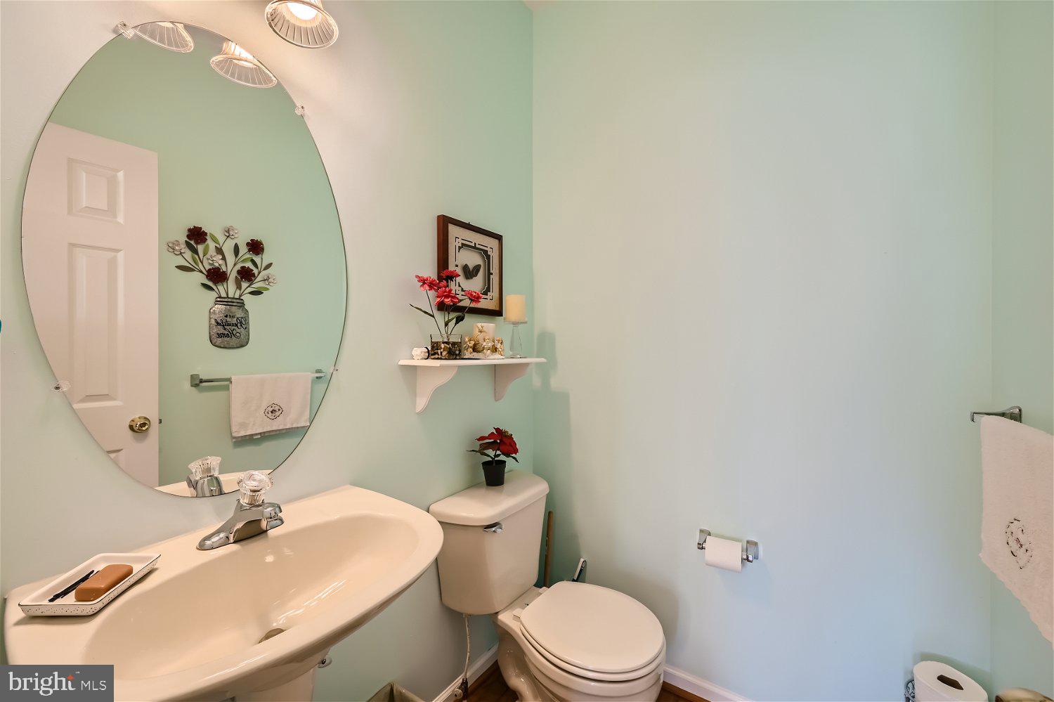 EAGLES LANDING AT WATERS EDGE - Residential