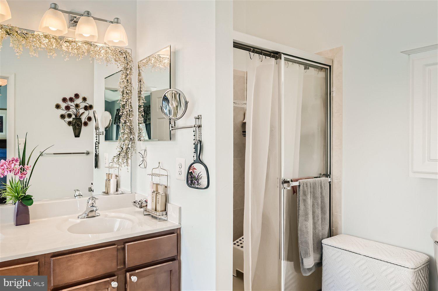 EAGLES LANDING AT WATERS EDGE - Residential