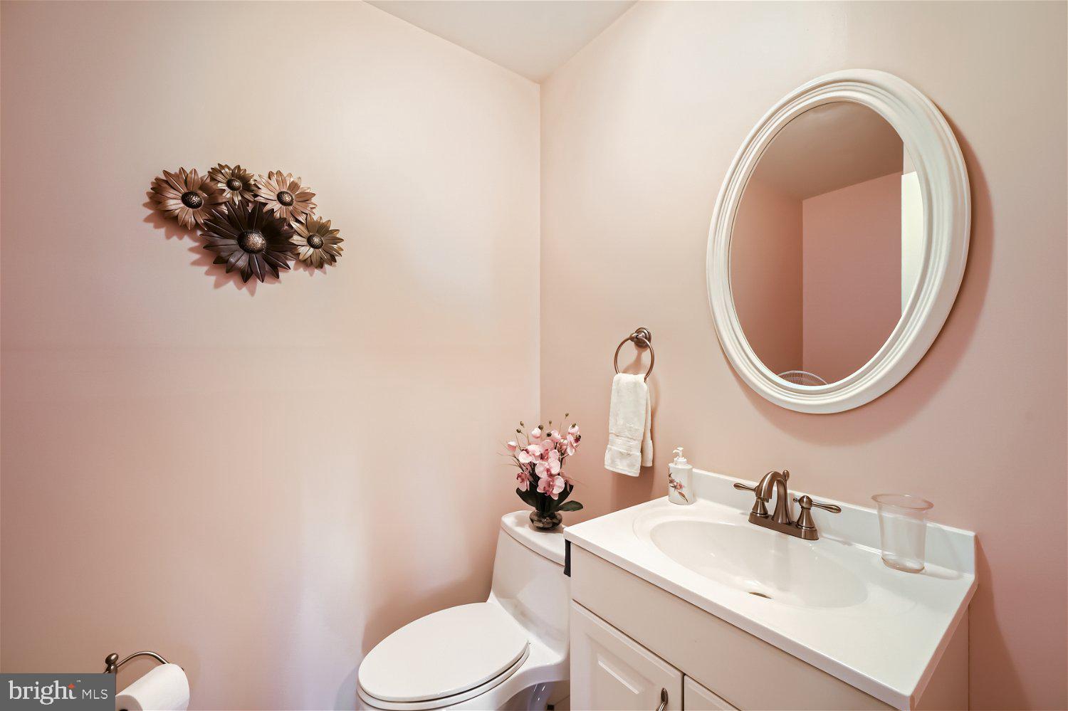 EAGLES LANDING AT WATERS EDGE - Residential