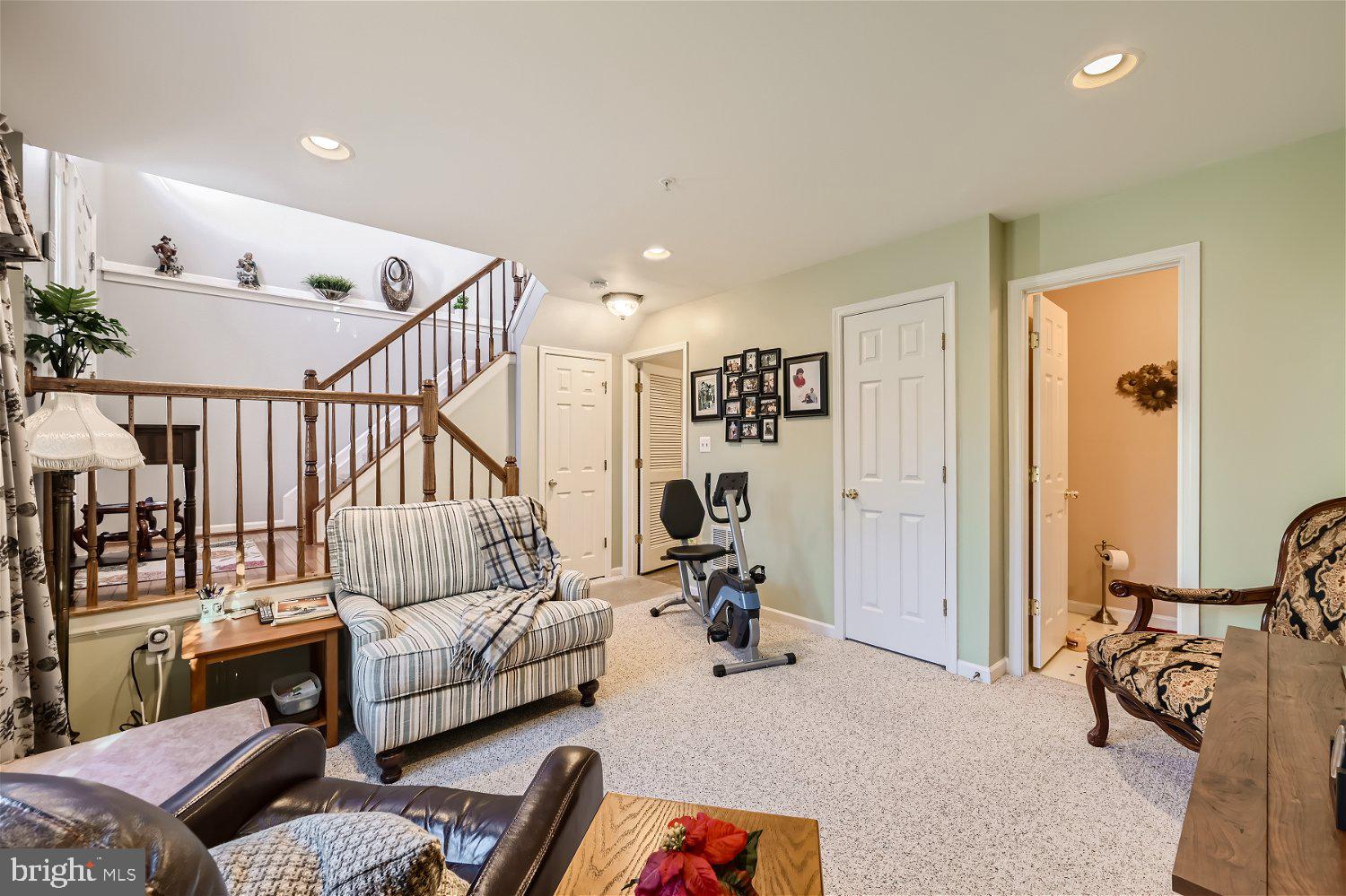 EAGLES LANDING AT WATERS EDGE - Residential