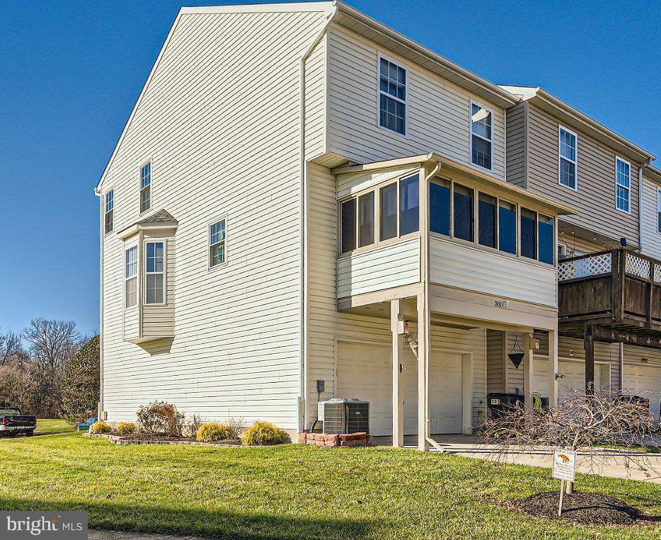 EAGLES LANDING AT WATERS EDGE - Residential