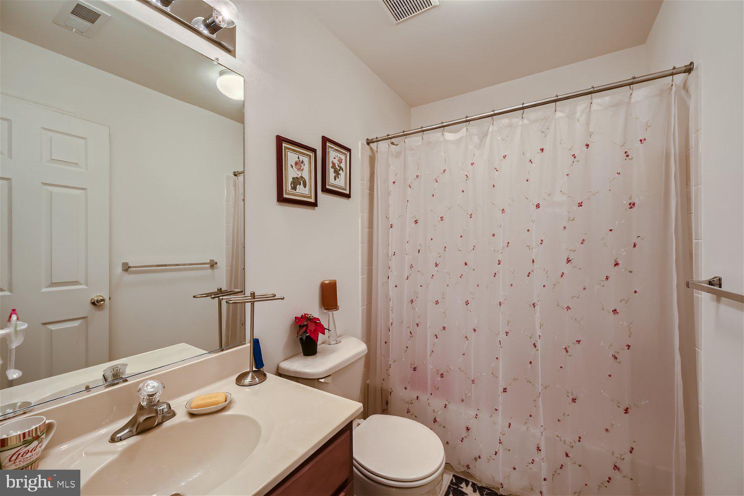 EAGLES LANDING AT WATERS EDGE - Residential