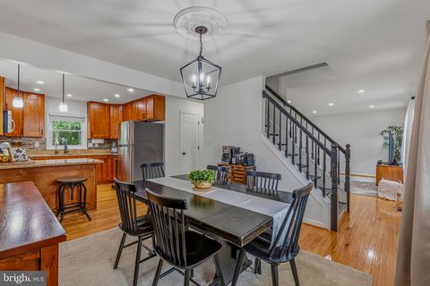 Photo of 13005 Kingswell Drive, WOODBRIDGE, VA 22193 (MLS # VAPW2114274)