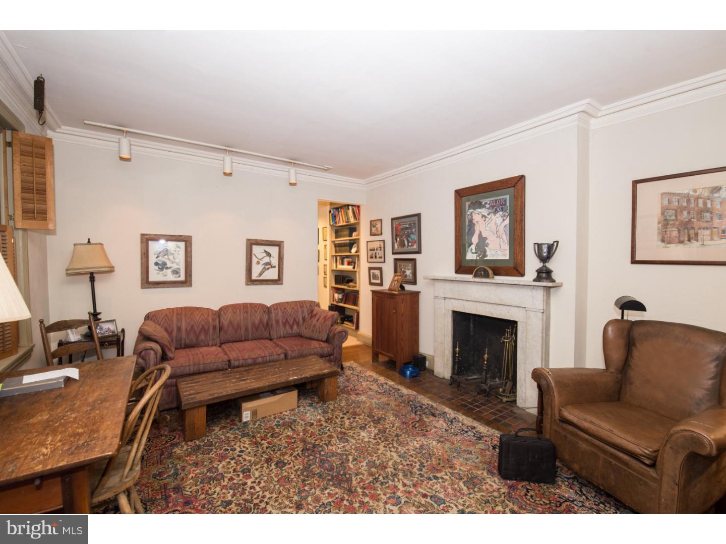 RITTENHOUSE SQUARE - Residential Income